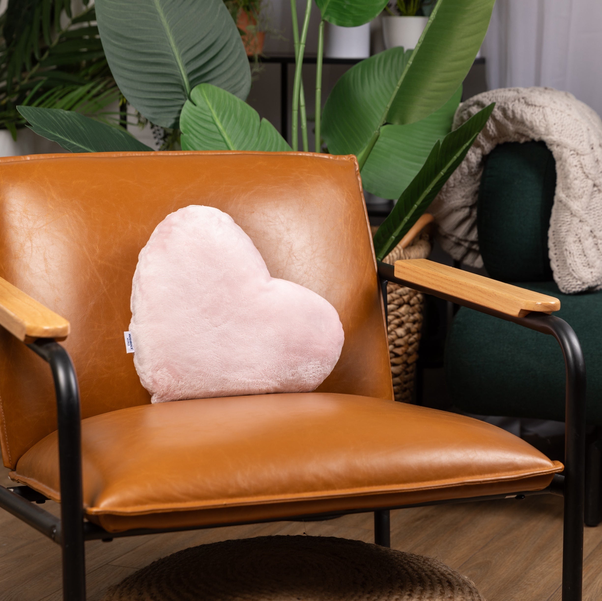 The Heart to Hug Pillow - Peaceful Pink